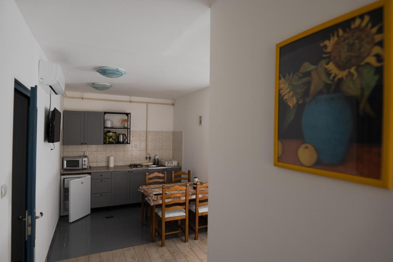 Pelso Apartman Замарді Екстер'єр фото