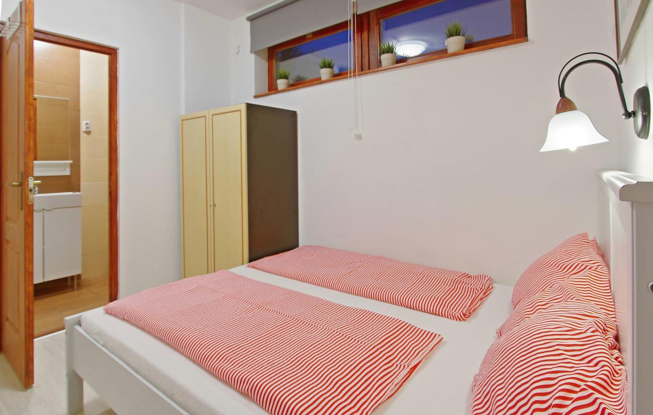 Pelso Apartman Замарді Екстер'єр фото