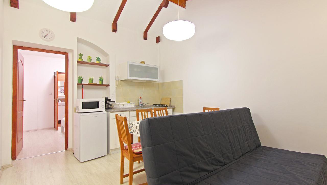 Pelso Apartman Замарді Екстер'єр фото